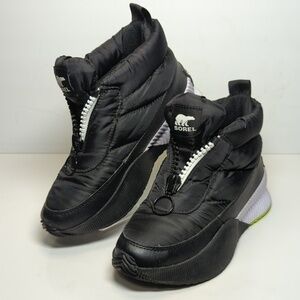 Sorel Out N About III Puffy Zip winter snow boots womans size 6 EU 37
